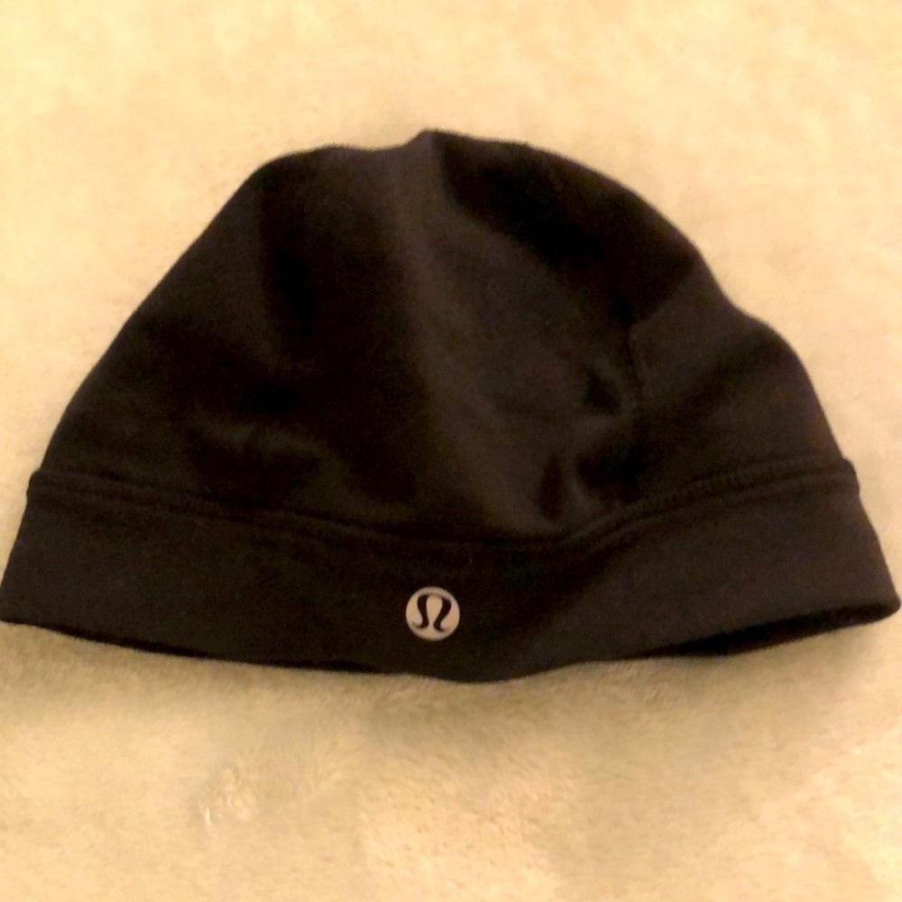Lululemon Black Beanie - Picture 1 of 3